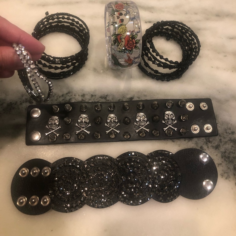 Lot of Jewelry 💋☠️